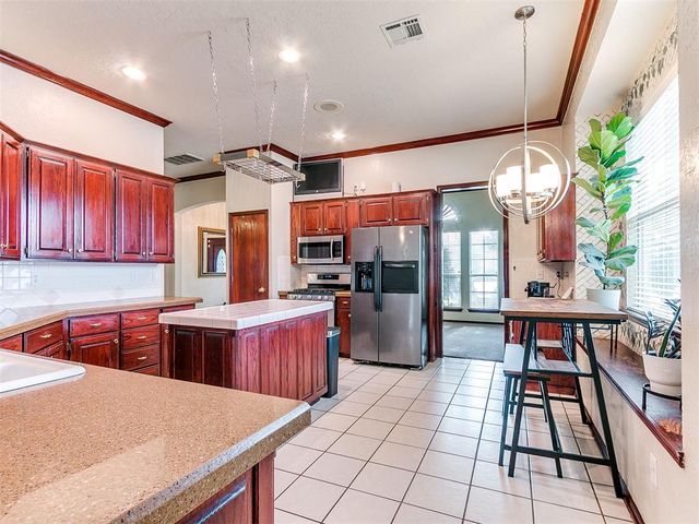 15500 Stepping Stone Court, Oklahoma City, OK 73170