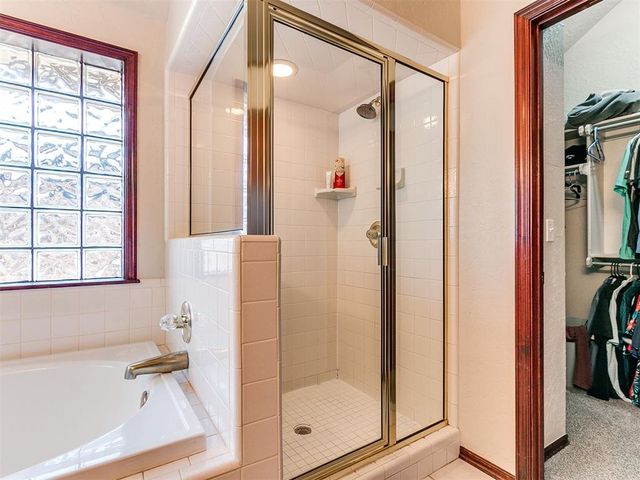 15500 Stepping Stone Court, Oklahoma City, OK 73170