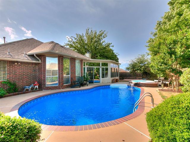 15500 Stepping Stone Court, Oklahoma City, OK 73170