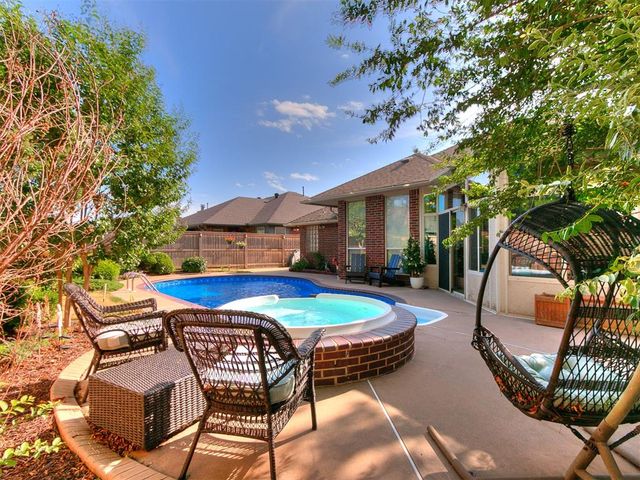 15500 Stepping Stone Court, Oklahoma City, OK 73170