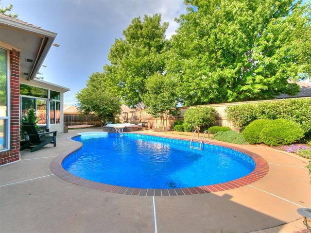 15500 Stepping Stone Court, Oklahoma City, OK 73170