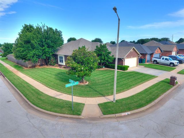 15500 Stepping Stone Court, Oklahoma City, OK 73170