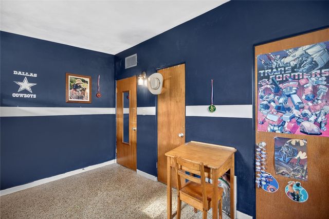 710 TWIN OAKS LANE, Eustis, FL 32726