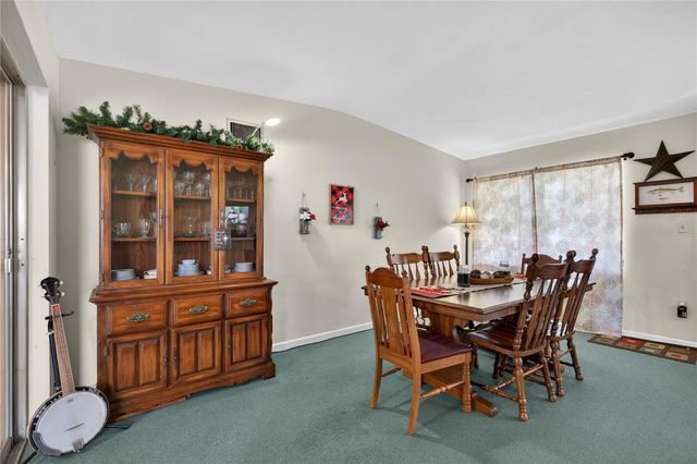 710 TWIN OAKS LANE, Eustis, FL 32726