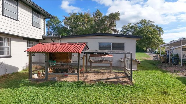 710 TWIN OAKS LANE, Eustis, FL 32726