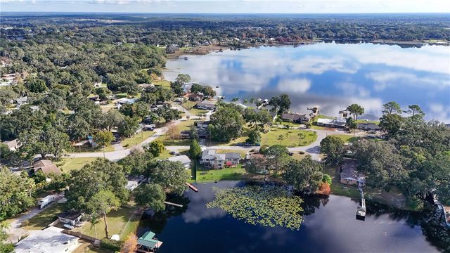 710 TWIN OAKS LANE, Eustis, FL 32726