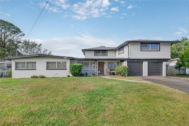 710 TWIN OAKS LANE, Eustis, FL 32726