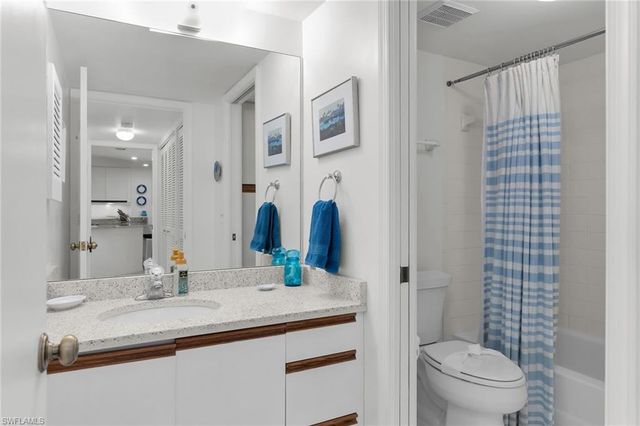 991 Barfield DR 403, Marco Island, FL 34145