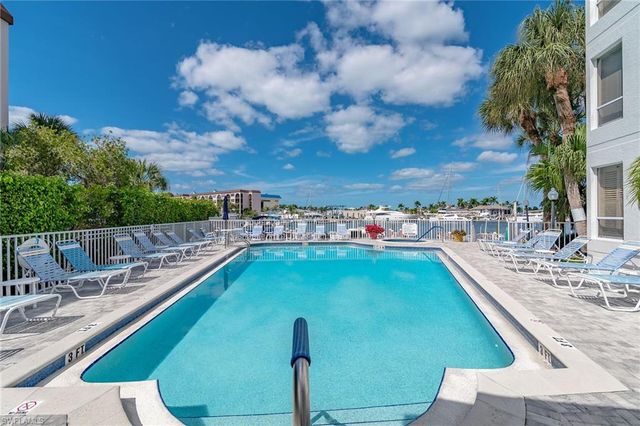 991 Barfield DR 403, Marco Island, FL 34145