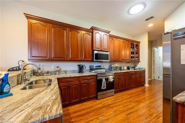 2579 Sawgrass Lake CT, Cape Coral, FL 33909