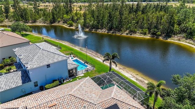 2579 Sawgrass Lake CT, Cape Coral, FL 33909