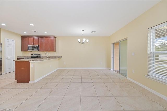 3739 Crofton CT, Fort Myers, FL 33916