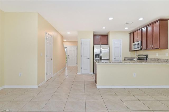 3739 Crofton CT, Fort Myers, FL 33916