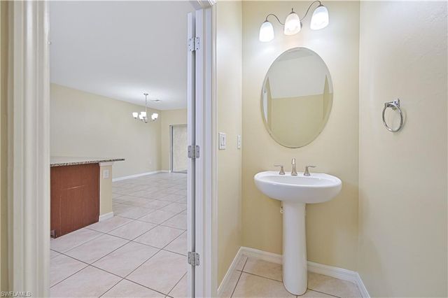 3739 Crofton CT, Fort Myers, FL 33916