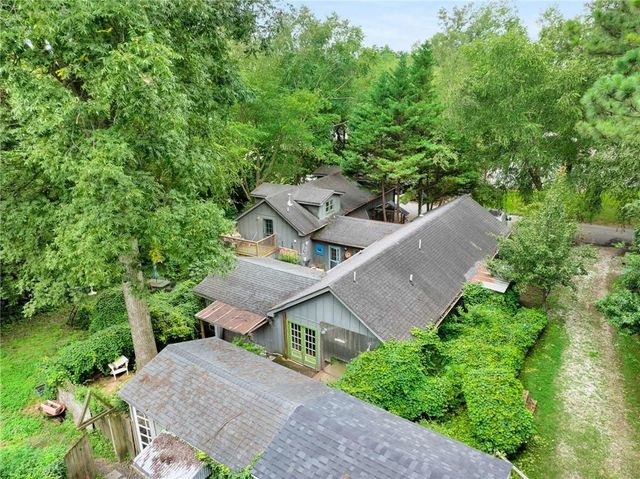 3270 Connally Street, Atlanta, GA 30337