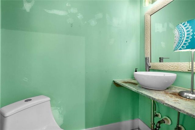 3270 Connally Street, Atlanta, GA 30337