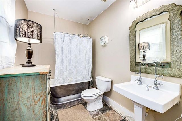 3270 Connally Street, Atlanta, GA 30337