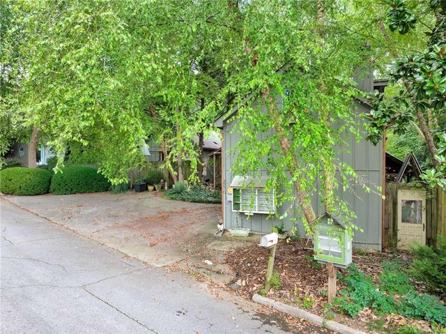 3270 Connally Street, Atlanta, GA 30337