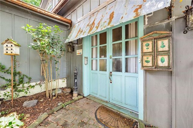 3270 Connally Street, Atlanta, GA 30337