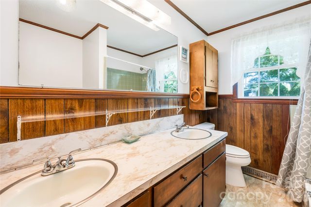 213 Ledford Drive, Gastonia, NC 28056