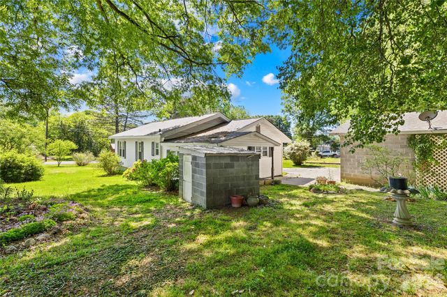 213 Ledford Drive, Gastonia, NC 28056