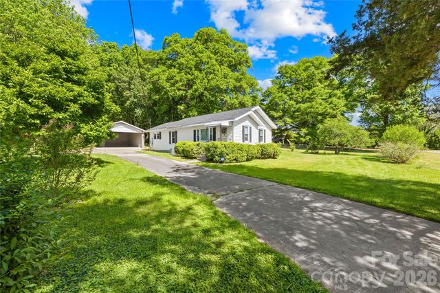 213 Ledford Drive, Gastonia, NC 28056