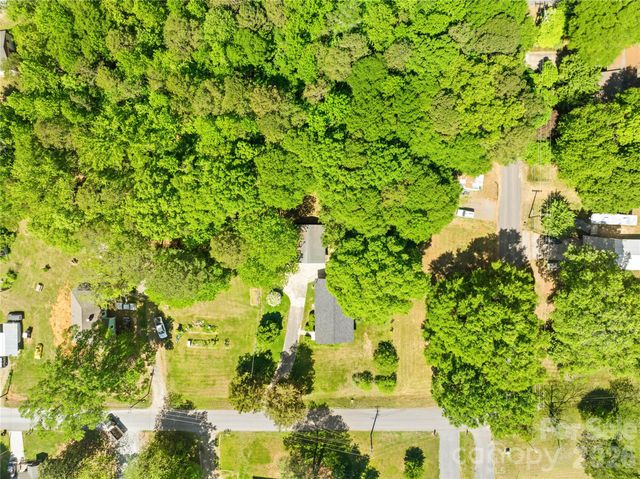 213 Ledford Drive, Gastonia, NC 28056