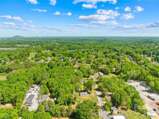 213 Ledford Drive, Gastonia, NC 28056