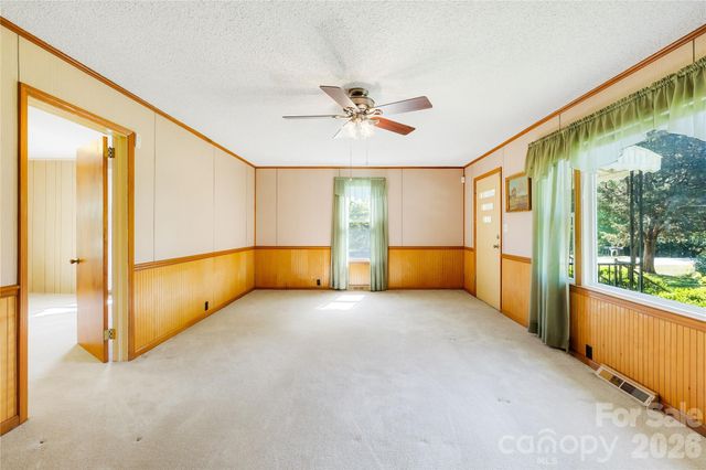 213 Ledford Drive, Gastonia, NC 28056