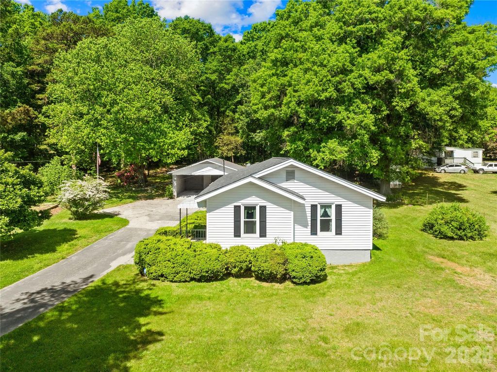 213 Ledford Drive, Gastonia, NC 28056
