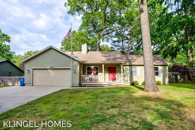15914 Fern Avenue, Spring Lake Twp, MI 49456