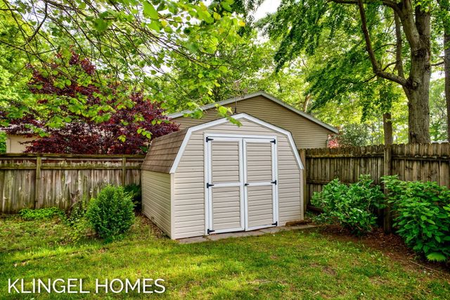 15914 Fern Avenue, Spring Lake Twp, MI 49456