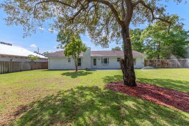 116 Pamela Ann Drive, Fort Walton Beach, FL 32547