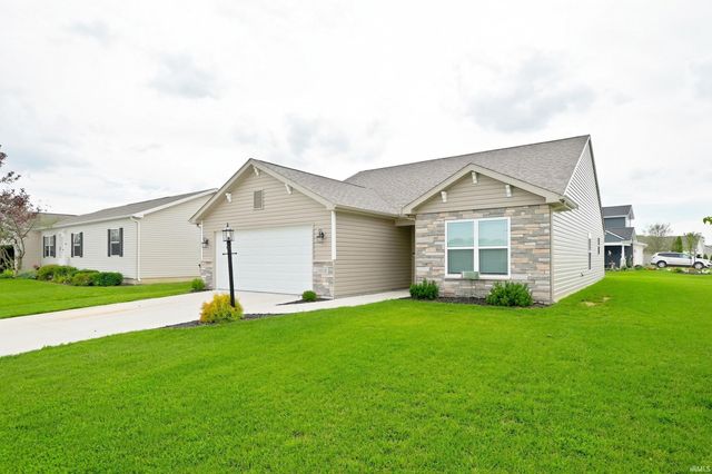 1012 N Walsh Street, Garrett, IN 46738