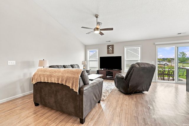 1012 N Walsh Street, Garrett, IN 46738