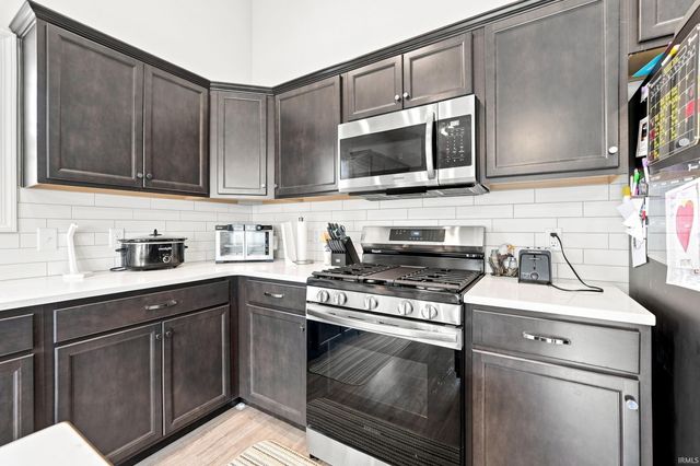 1012 N Walsh Street, Garrett, IN 46738