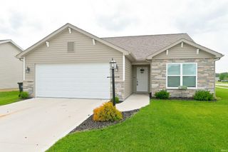 1012 N Walsh Street, Garrett, IN 46738