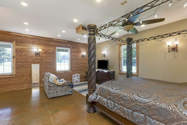 6090 Dividing Ridge Rd, Goodlettsville, TN 37072