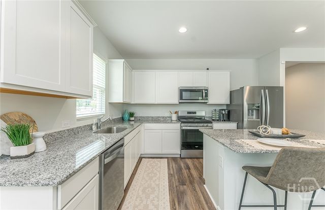 269 Crosstown Avenue, Richmond Hill, GA 31324