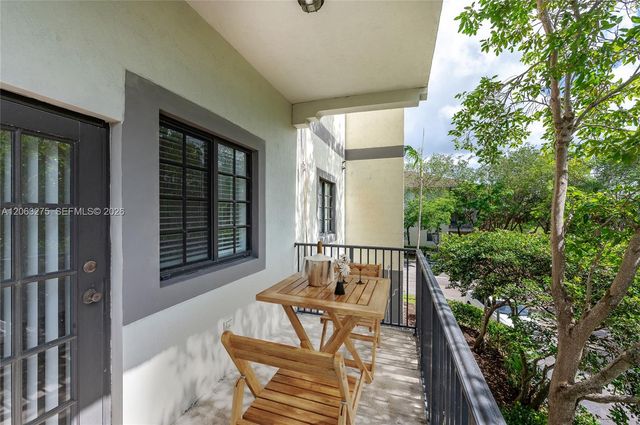 2851 Riverside Dr 207-N, Coral Springs, FL 33065