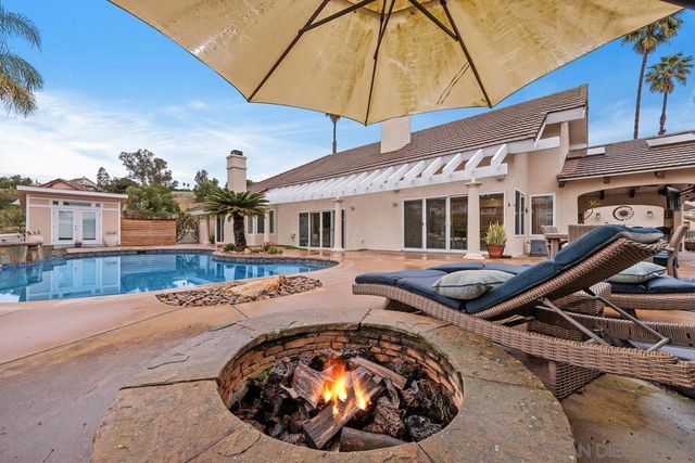 14298 Ipava Dr, Poway, CA 92064