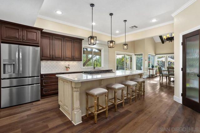 14298 Ipava Dr, Poway, CA 92064