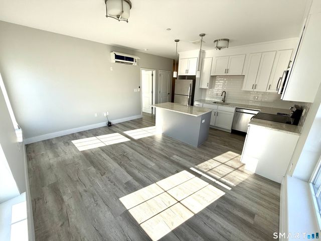 502 Howe Avenue 302, Shelton, CT 06484