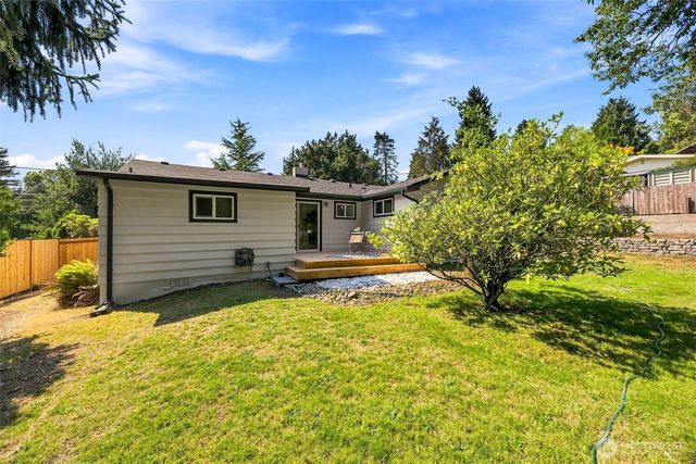 2538 NE 107th Street, Seattle, WA 98125