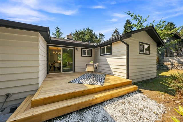 2538 NE 107th Street, Seattle, WA 98125