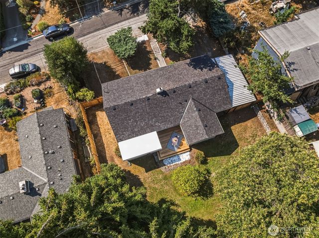 2538 NE 107th Street, Seattle, WA 98125