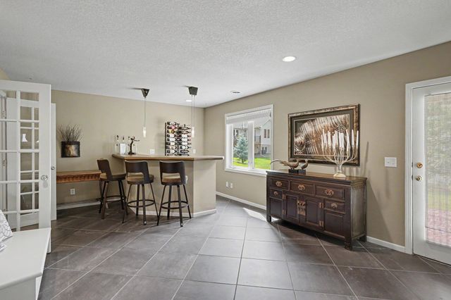 13815 Falcon Avenue, Apple Valley, MN 55124