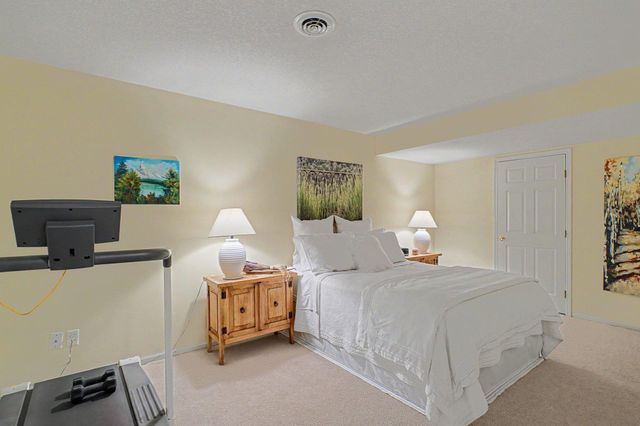 13815 Falcon Avenue, Apple Valley, MN 55124