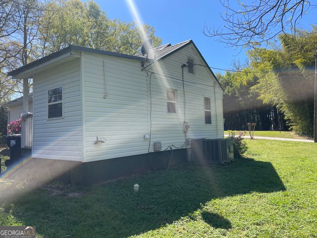 162 N Harkness Street, Jackson, GA 30233