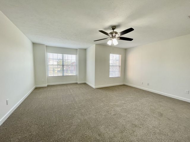 8318 Oak Knoll Dr, Brentwood, TN 37027